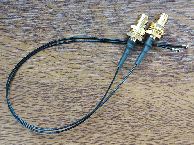 Pigtail Konektor U.fl IPX RP-SMA 0,81 20cm MHF4.jpg
